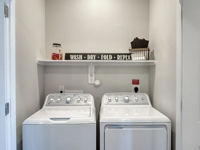 Lumen Residences — Photo 25