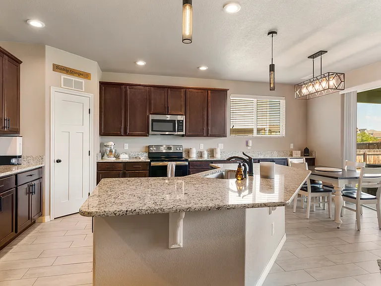 9014 Pennycress Dr — Photo 5