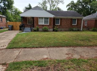 1654 Ivy Rd, Memphis, TN 38117
