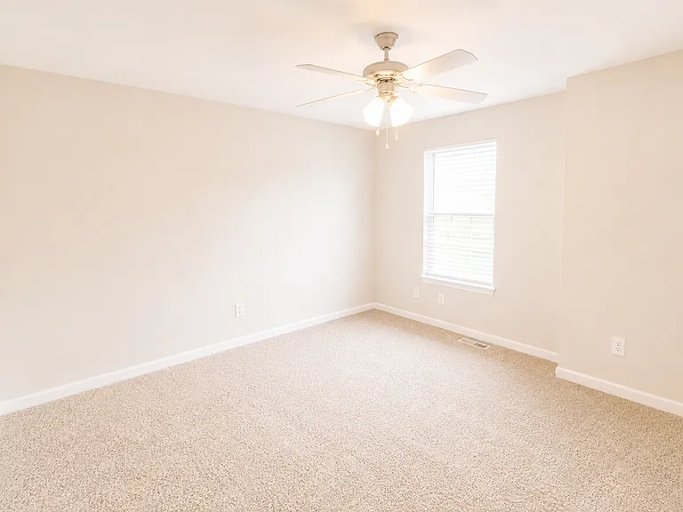 4005 Snowy Owl Dr — Photo 27