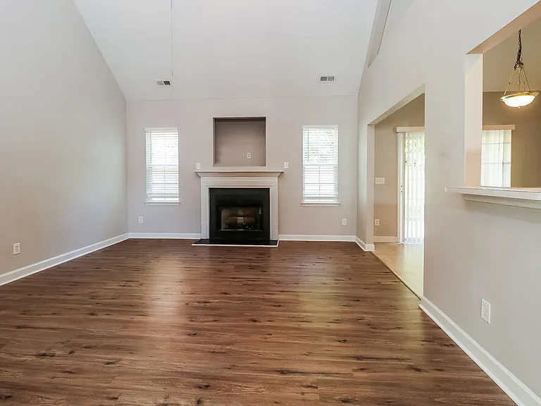 4215 Sebring Ct SW — Photo 5