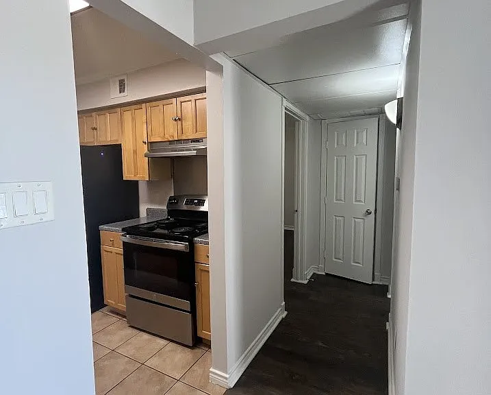 Le Montreaux Apartments — Photo 178