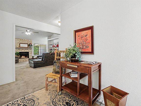 4th image of 8310 Red Willow Dr