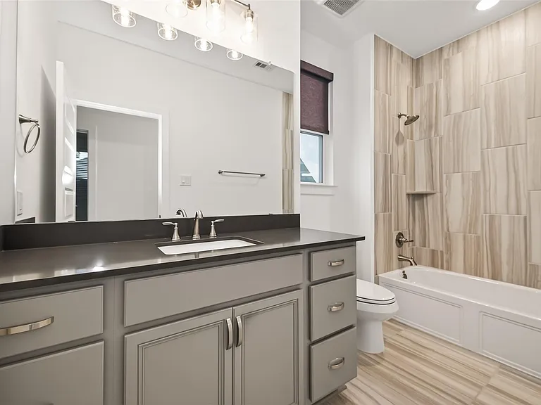 7218 Grassland Vista Ln — Photo 41