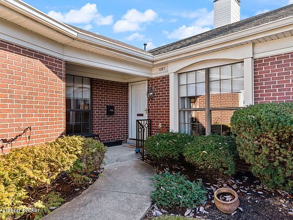 2nd image of 1281 Parkway Gardens Ct