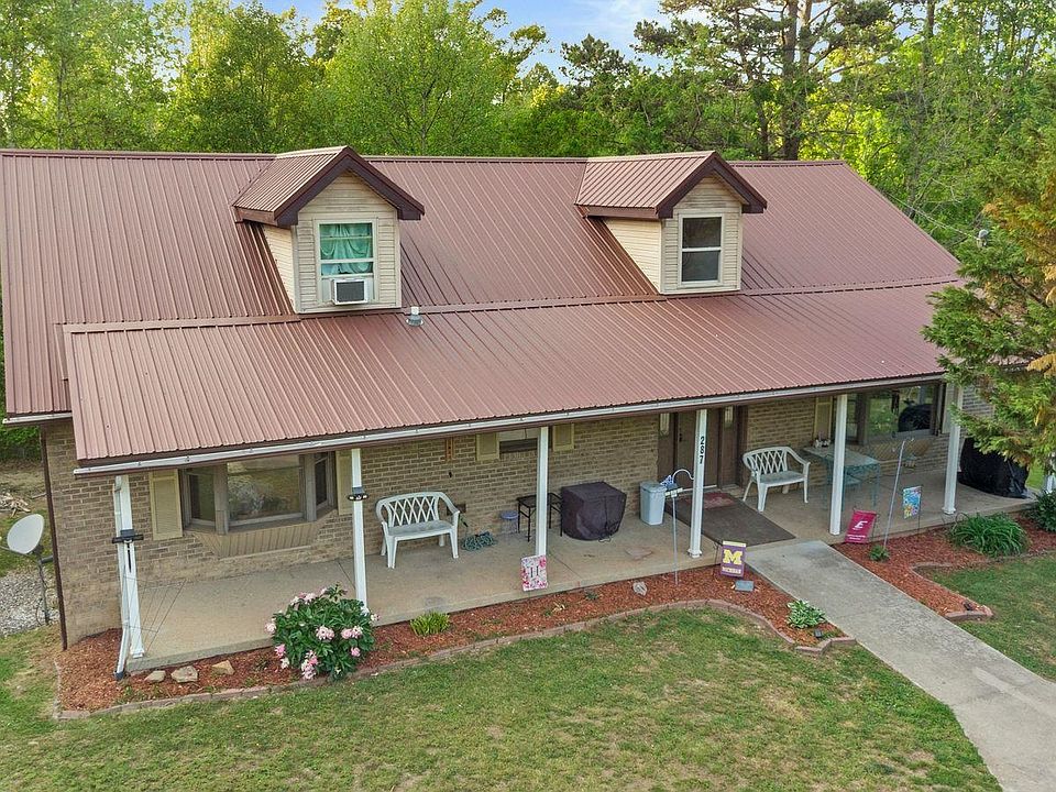 1st image of 287 Clark Ln