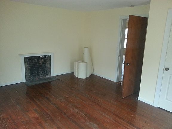 5th image of 247 N Patterson St