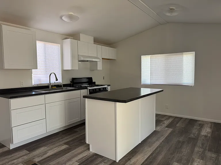 1778 Colorado Blvd — Photo 11