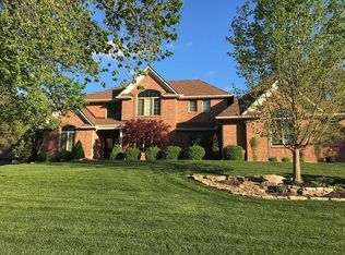 1029 NE Moss Point Rd, Lees Summit, MO 64064