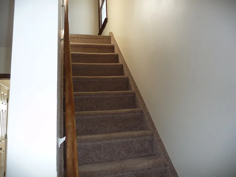 27 Oliver Ave — Photo 14
