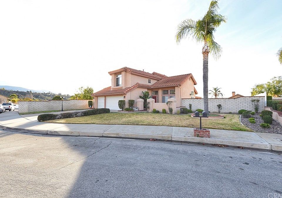 1st image of 28267 Sienna Ct