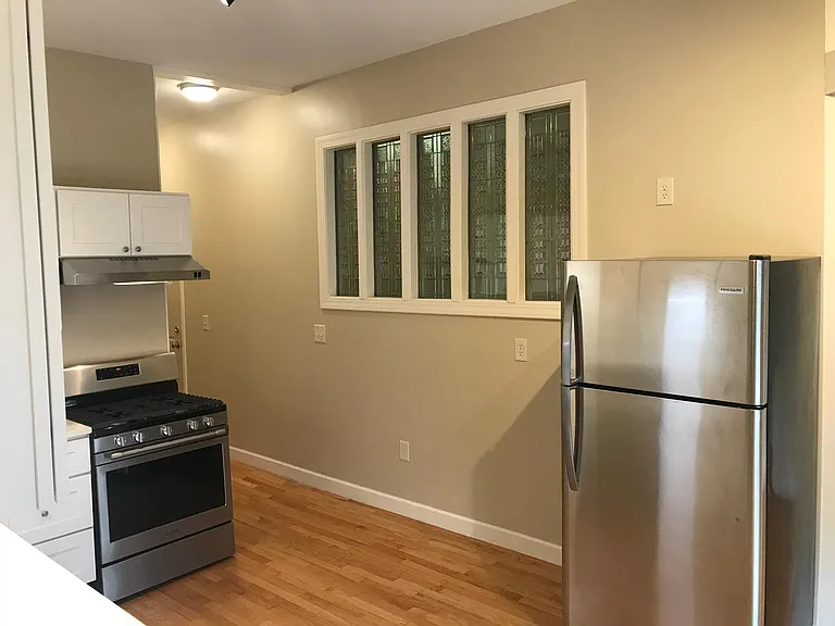 1507 Lake Dr SE #1 — Photo 7
