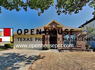 4617 Parkview Ln, Fort Worth, TX 76137