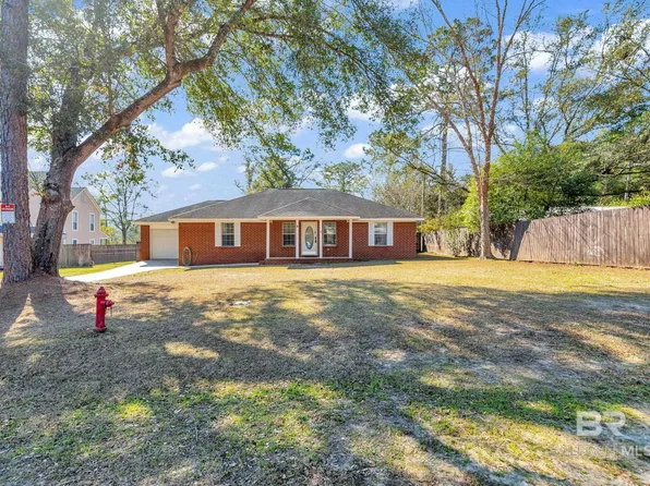 11252 Lark Ave, Fairhope, AL 36532