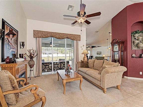 5th image of 4056 Belladonna Ave