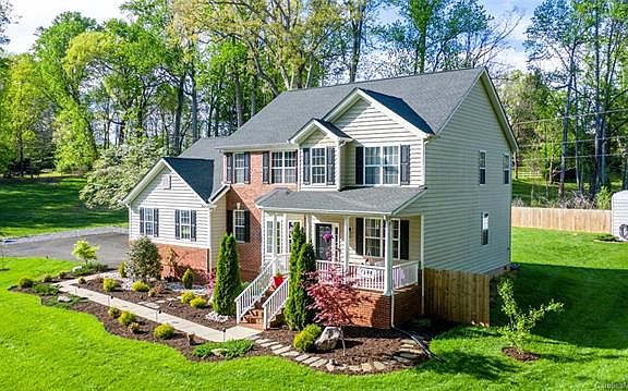 2nd image of 2663 Fines Creek Dr