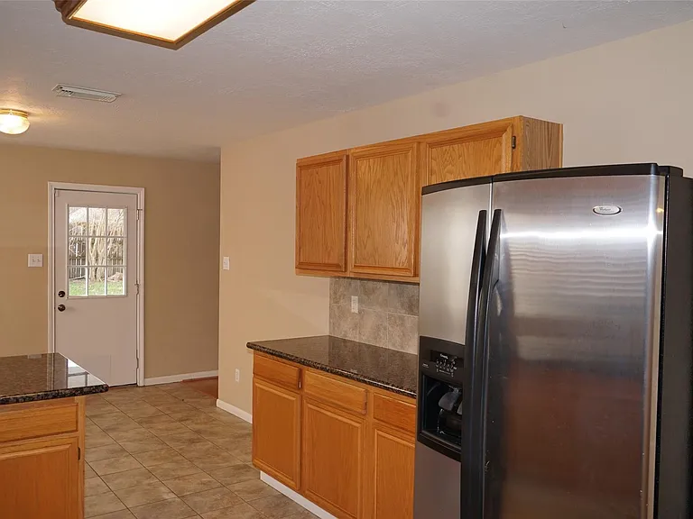 18807 Timbers Dr — Photo 8