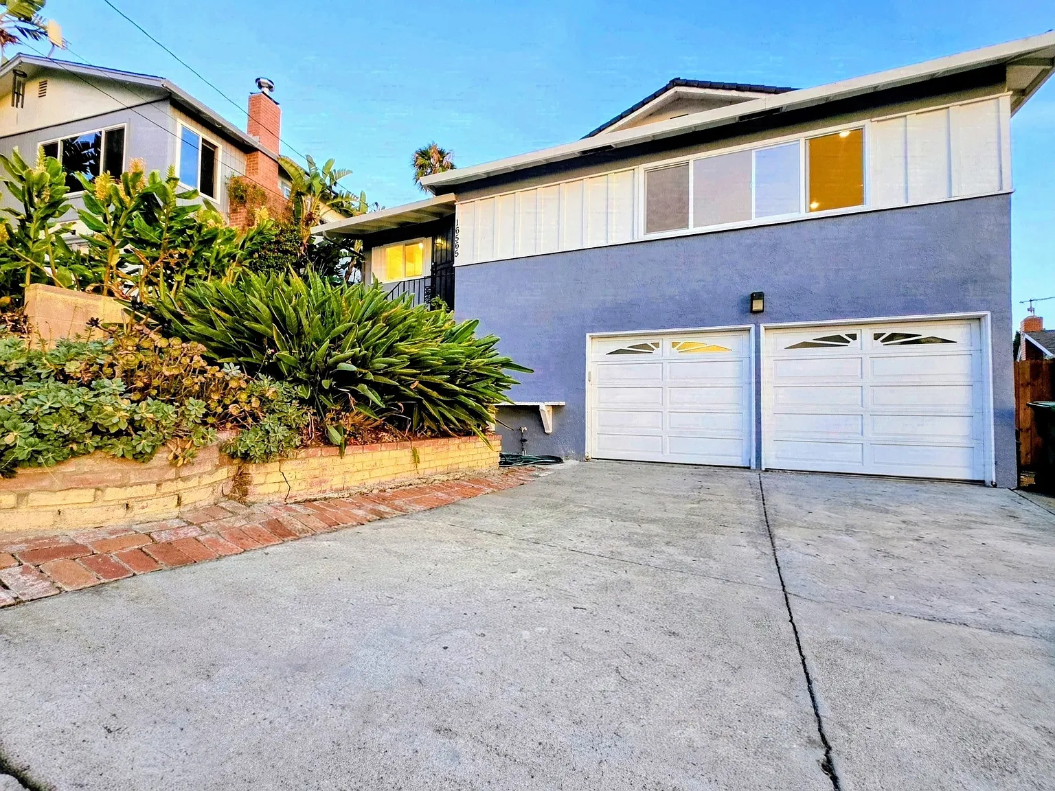 4 bed, 2000 sqft, $5,800 — Photo 3