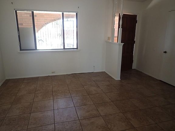 2nd image of 5548 Sarah Anne Ave