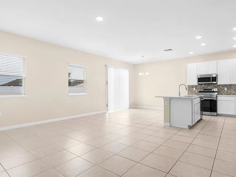 566 Pawnee Ct — Photo 13