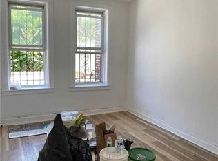108-13 Jamaica Ave, Richmond Hill, NY 11418
