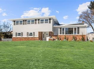 4 Boyler Ct, Sayreville, NJ 08872