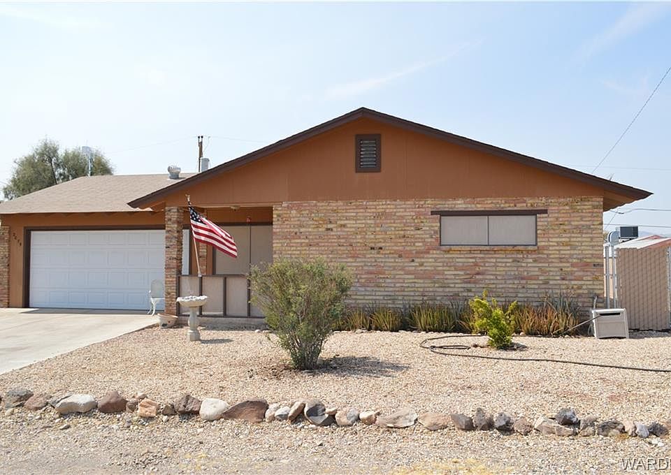 1st image of 2079 Catalina Dr