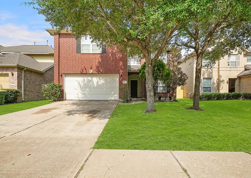 1st image of 2706 Golden Creek Ln