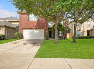 2706 Golden Creek Ln, Pearland, TX 77584