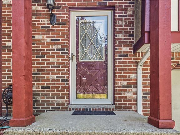 3rd image of 2606 Northam Cir NW