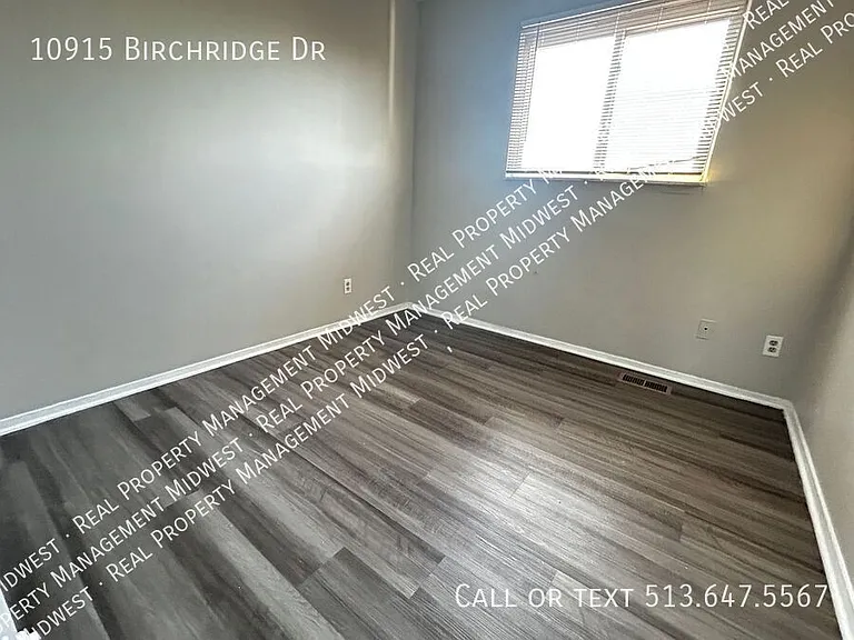 10915 Birchridge Dr — Photo 8