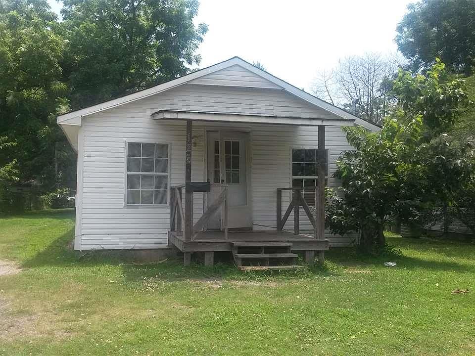 1st image of 126 Davis St