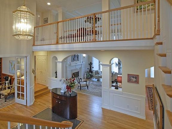 Catwalk above foyer