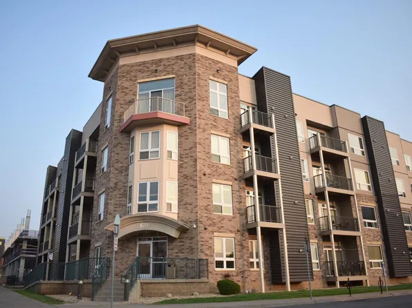 2600 University Ave SE APT 216, Minneapolis, MN 55414