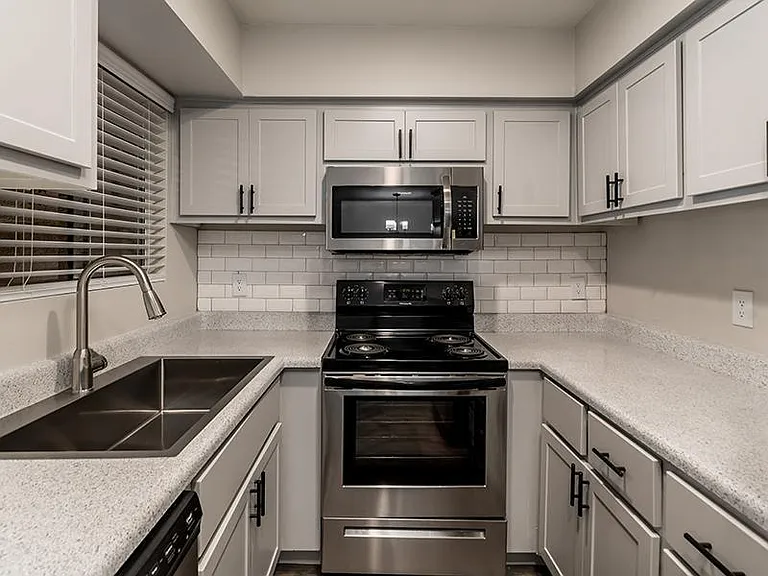 Glenridge — Photo 25