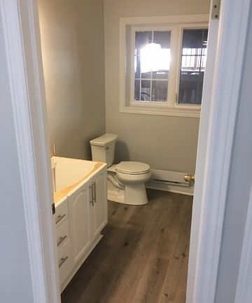 4th image of 106 McMurchie Ln E #5