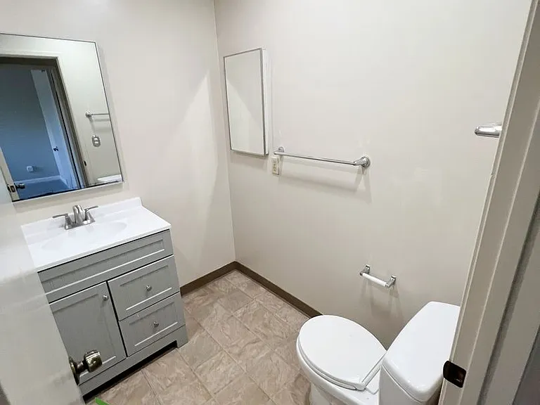 6547 Cobblestone Ct — Photo 10