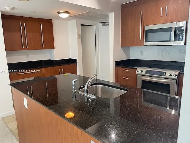 10275 Collins Ave #1107 — Photo 7
