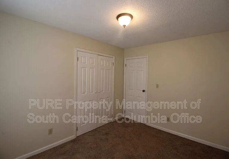 403 Charwood Ln — Photo 33