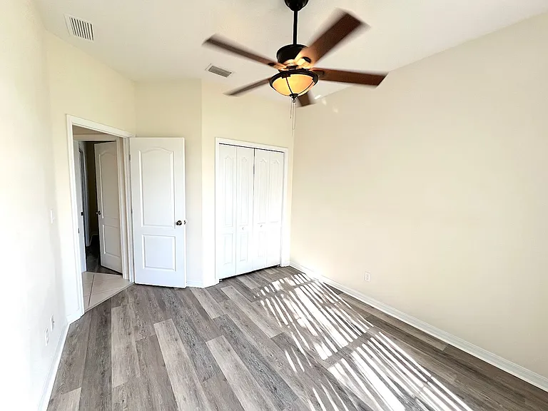 16 Zorlou Ct — Photo 32