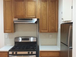 3166 36th St APT 2R, Astoria, NY 11106