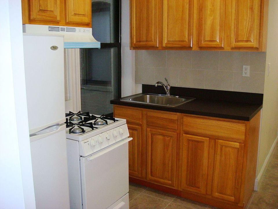 1st image of 3611 28th Ave APT 12