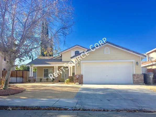 37051 Boxleaf Rd, Palmdale, CA 93550