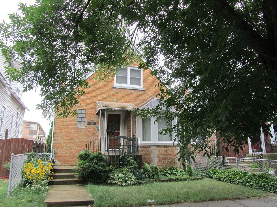1st image of 2707 N 73rd Ave