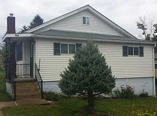 819 28th St, Blairsville, PA 15717