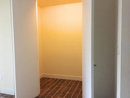 Rented by EXR | media 6