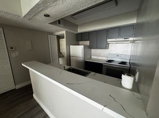 5646 Rock Island Rd APT 200, Fort Lauderdale, FL 33319