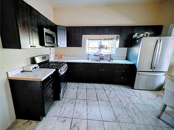 5th image of 515 Cable St
