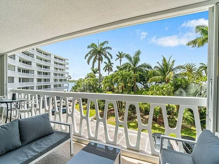 2505 S Ocean Blvd #303 — Photo 19