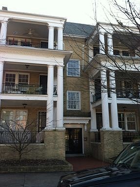 1st image of 3029 Monument Ave #U2